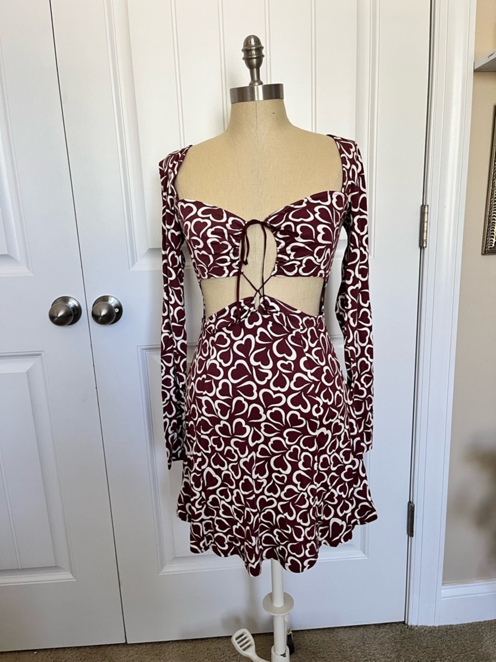 Urban Outfitters Gabriette Burgundy White Heart-Print Cutout Mini Dress Size S